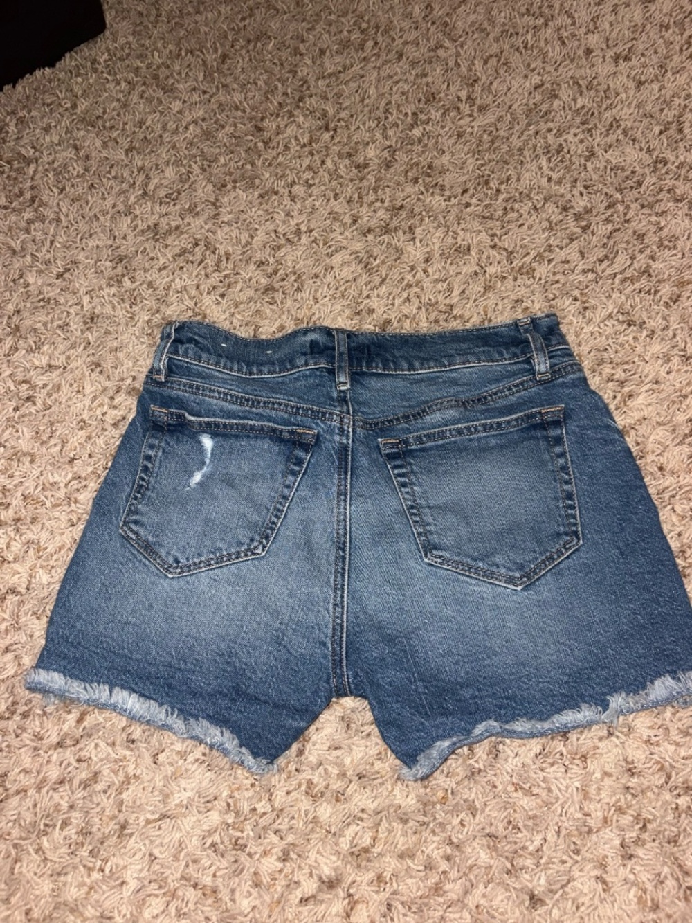 Loft Cut-Off jean short - Picture 2 of 3
